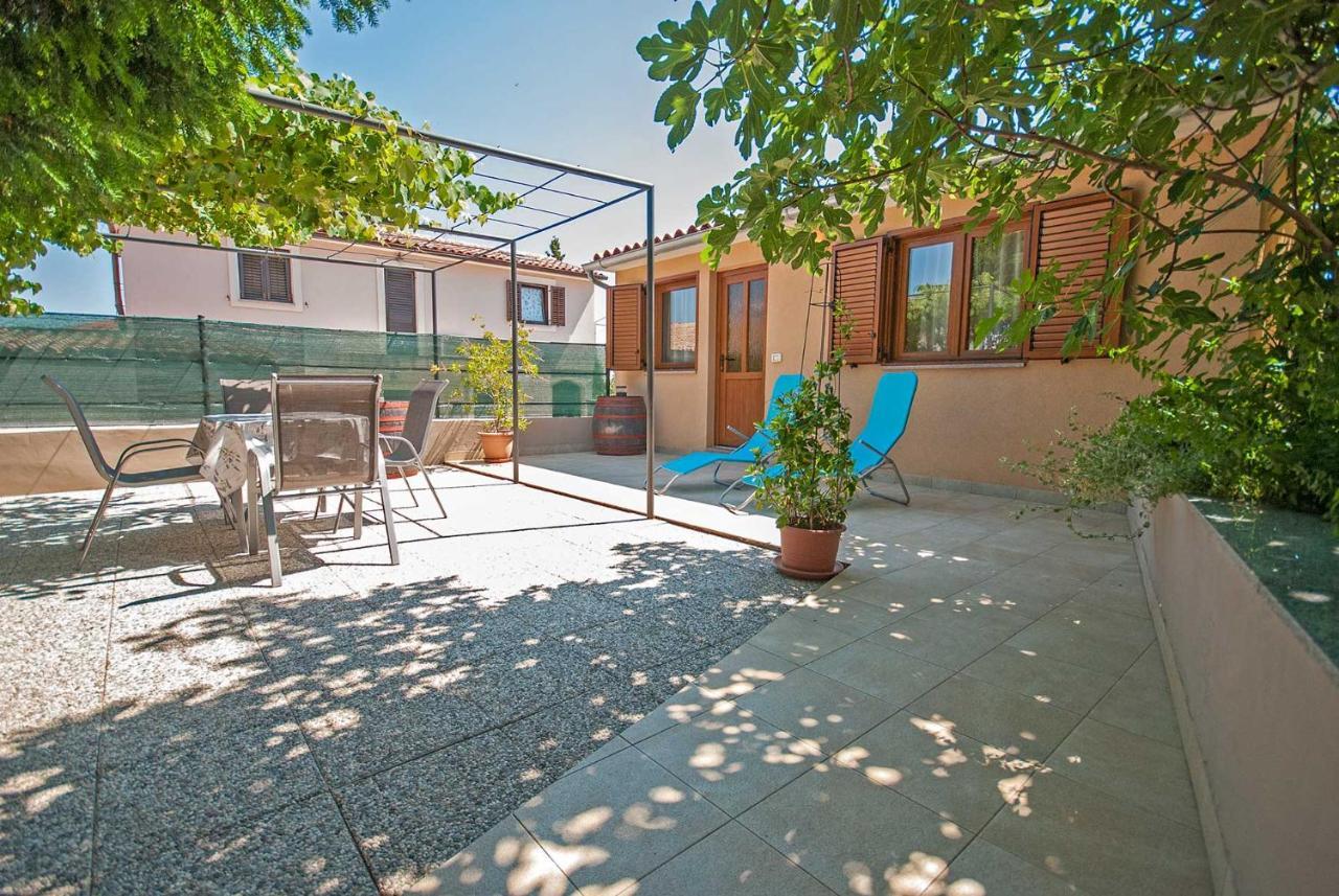 Apartman Kirac Pomer Εξωτερικό φωτογραφία